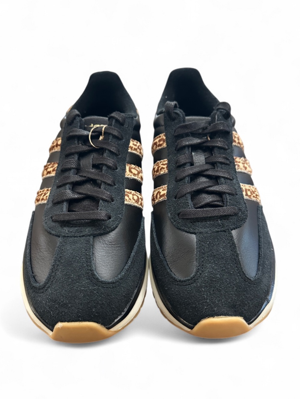 Adidas Run 70s 2.0 Suede/Leopard Print Low Sneakers Size US Women 10.5/ Men 9.5 - Picture 3 of 9